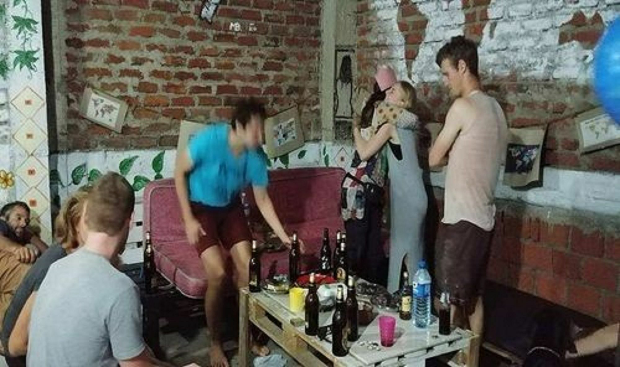 Kandy Walkers Hostel Tennekumbura Ngoại thất bức ảnh