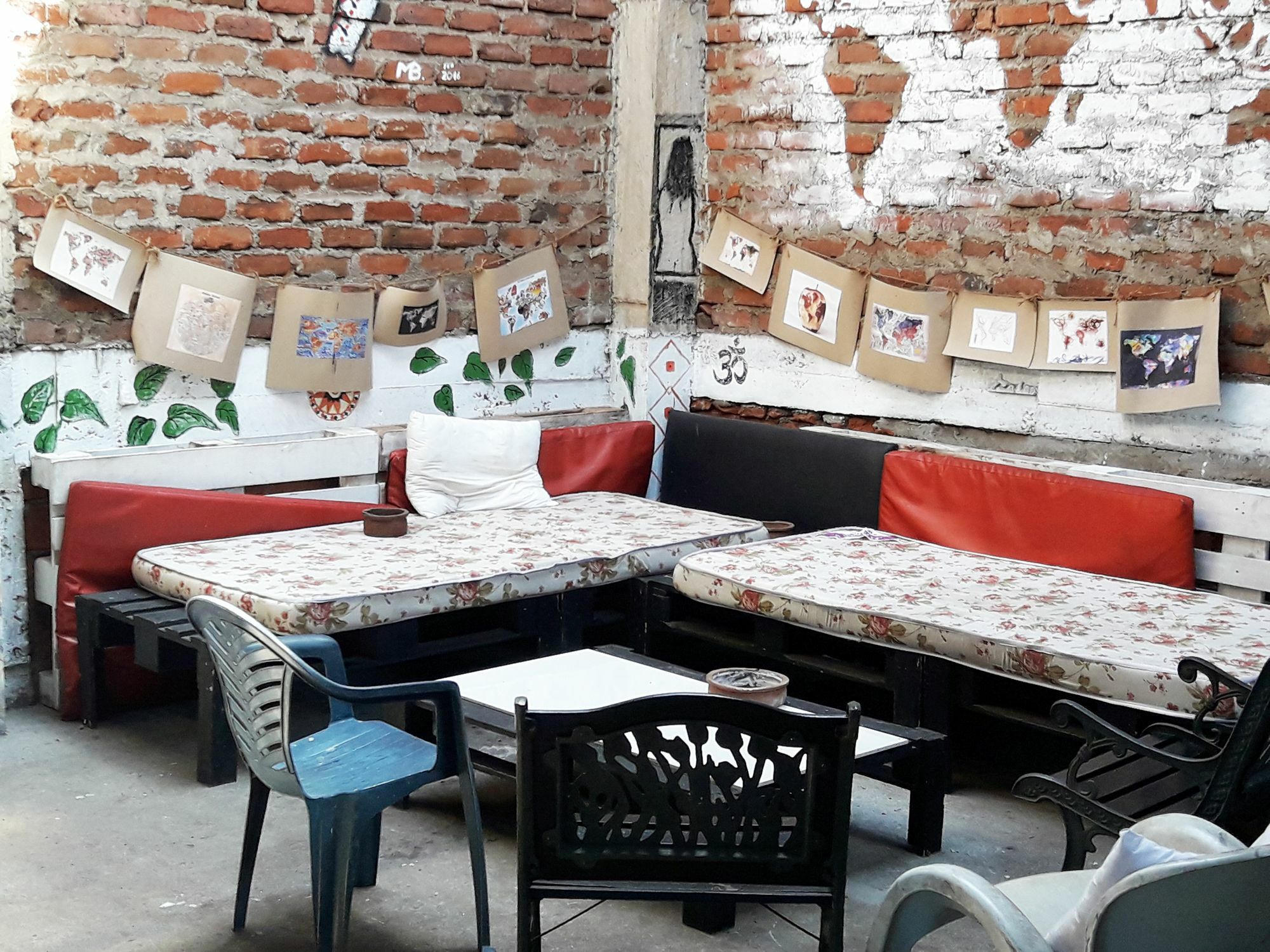 Kandy Walkers Hostel Tennekumbura Ngoại thất bức ảnh