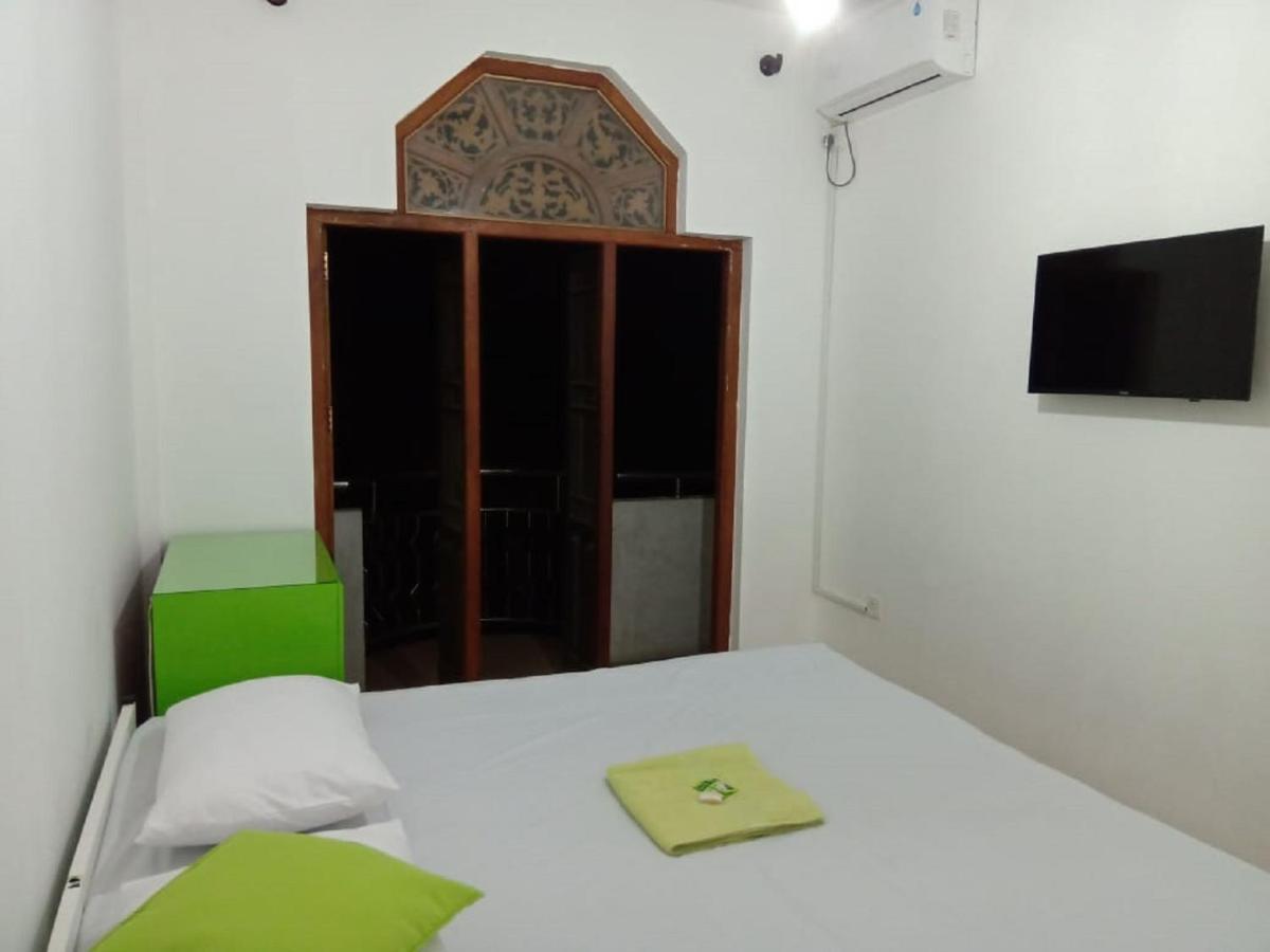 Kandy Walkers Hostel Tennekumbura Ngoại thất bức ảnh