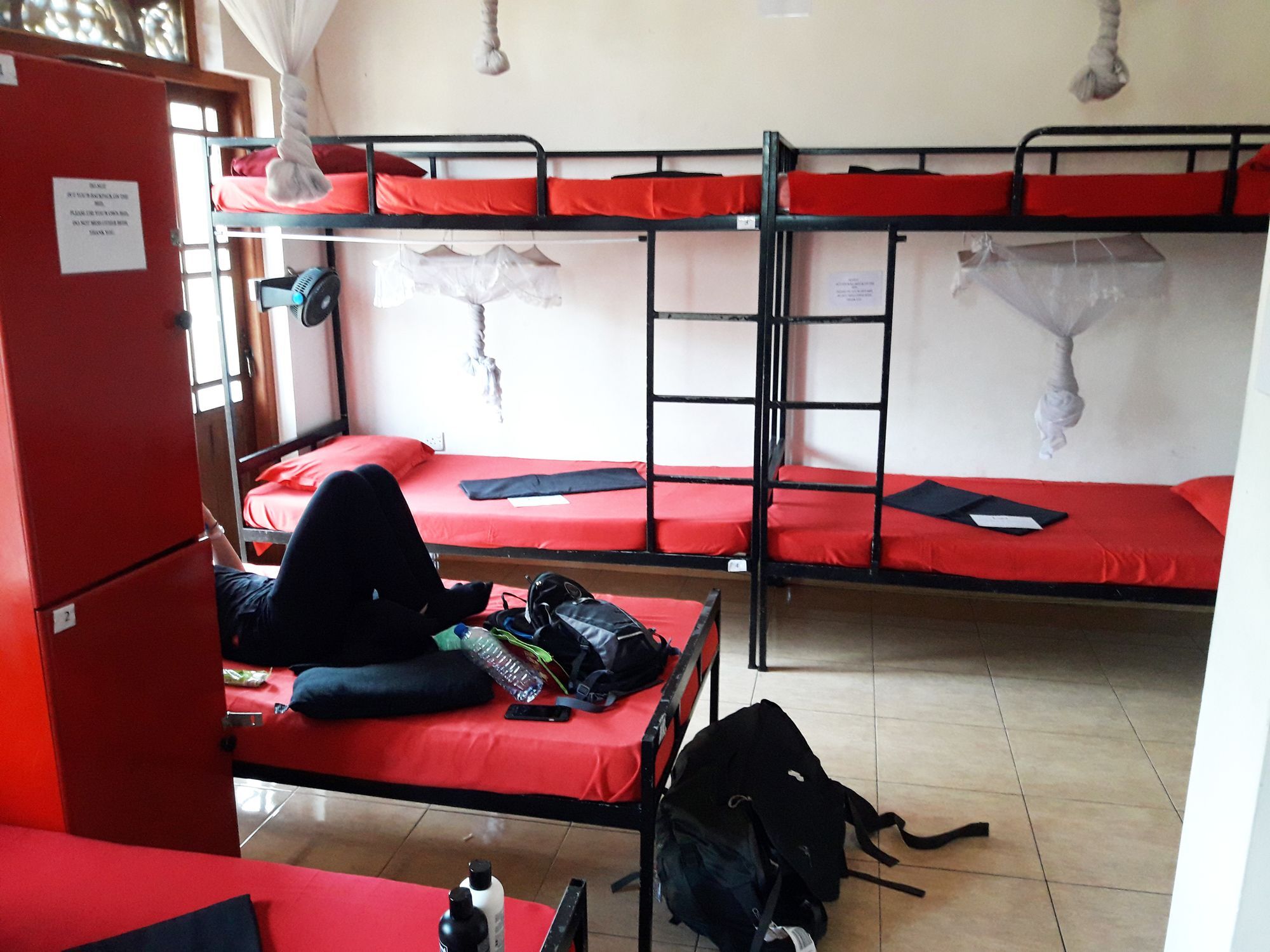 Kandy Walkers Hostel Tennekumbura Ngoại thất bức ảnh